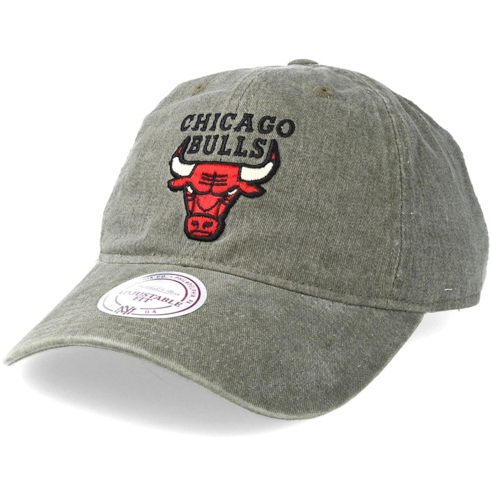 New Chicago Bulls Blast Wash Slouch Strapback Grey Adjustable - Mitchell & Ness